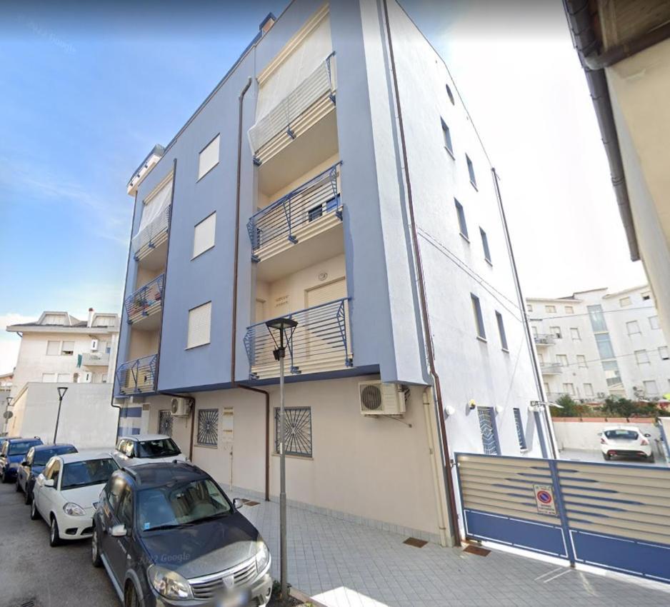 Hotel Ambasciatori Pineto Szoba fotó